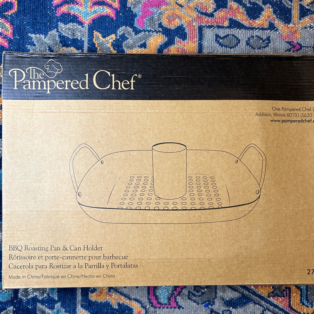 The Pampered Chef BBQ Roasting Pan and Can Holder New In Box - Picture 3 of 5